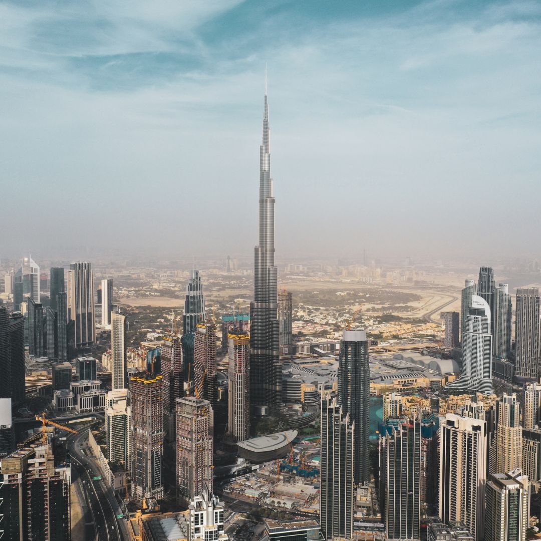 CITY OF GOLD : DUBAI WITH FLIGHT